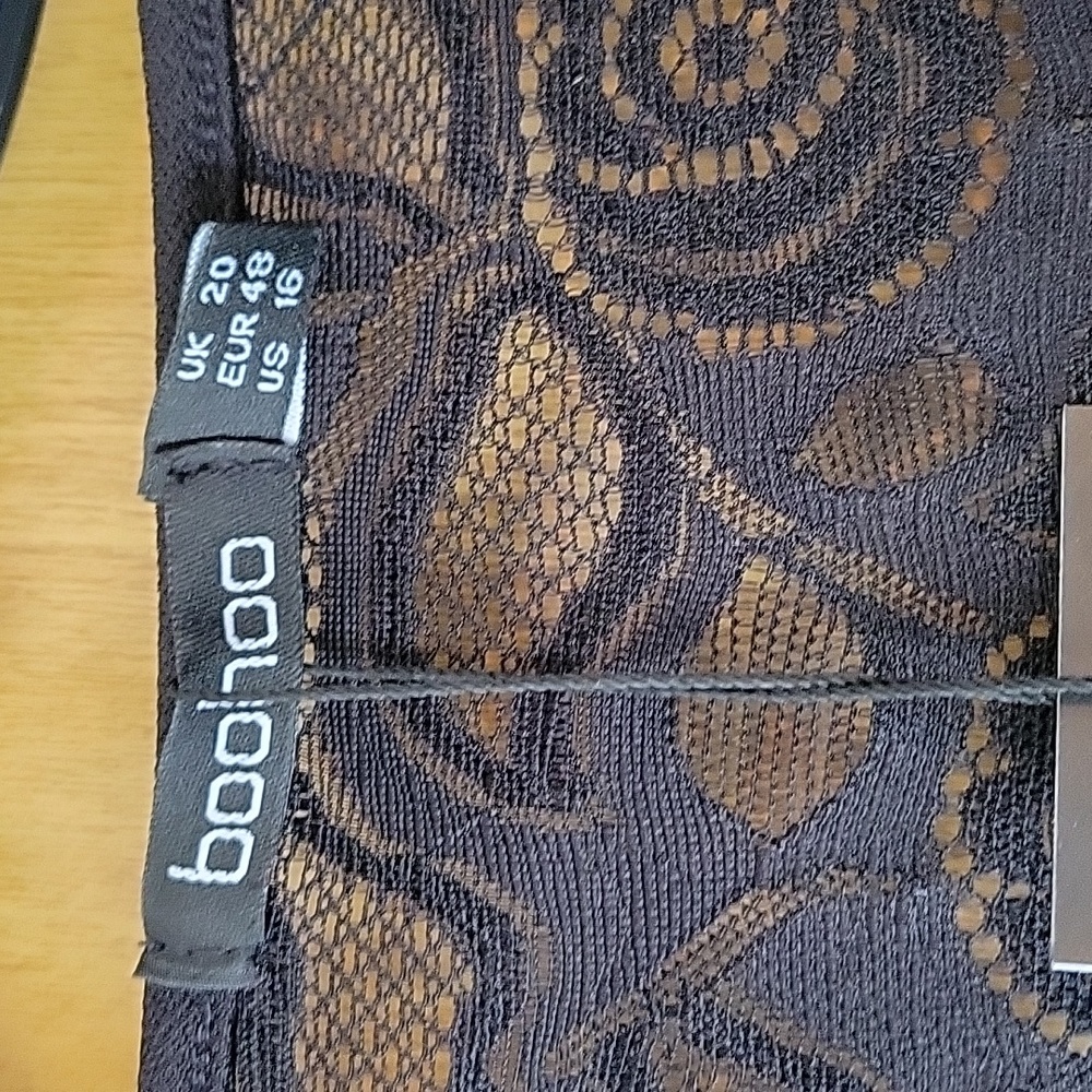Boohoo NWT lace bodysuit - Picture 3 of 5